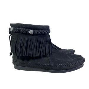Minnetonka Moccasin Fringe Back Zip Bootie Women size 8.5